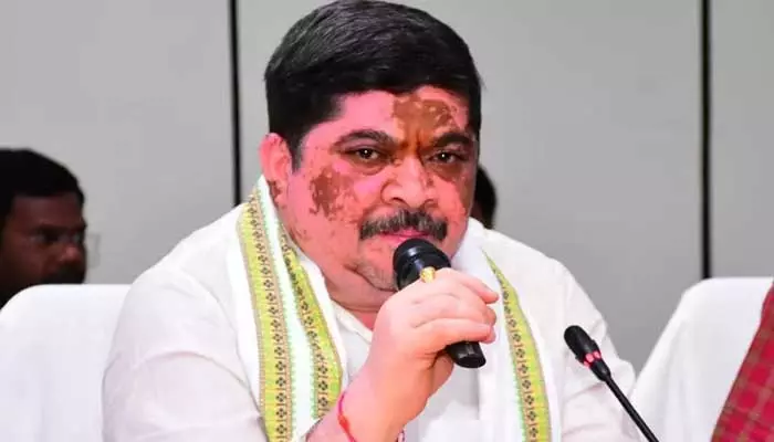 Ponnam Prabhakar : హైదరాబాద్ కు గోదావరి నీళ్ళు తెచ్చిందే కాంగ్రెస్ : పొన్నం ప్రభాకర్