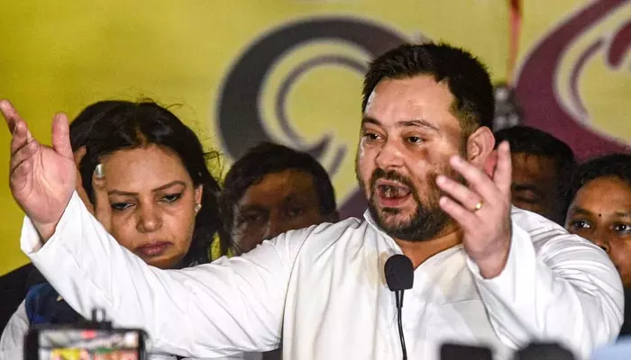 Tejashwi: మోడీ పాక్ వెళ్లి బిర్యానీ తినొచ్చు, కానీ టీమిండియా వెళ్లకూడదా.. తేజస్వీ యాదవ్