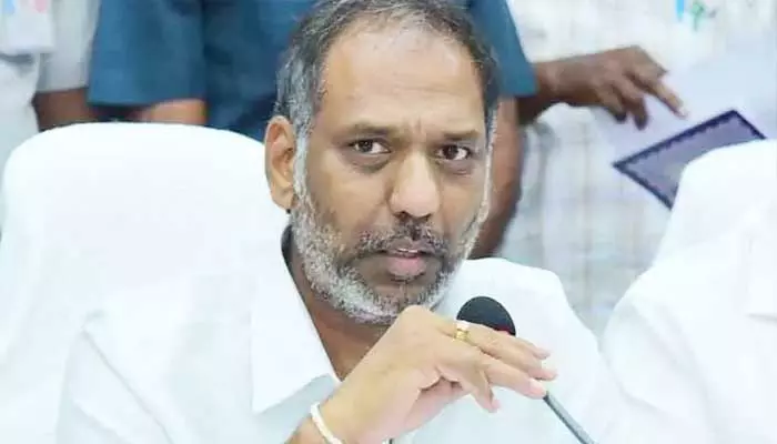 Minister Gottipati: ఫెంగాల్ తుపాన్ ఎఫెక్ట్.. అధికారులకు మంత్రి గొట్టిపాటి కీలక ఆదేశాలు