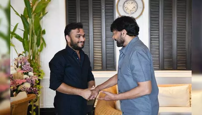 Mogastar Chiranjeevi with Srikanth Odela: నాని డైరెక్టర్‌తో మెగాస్టార్ సినిమా.. నెట్టింట పోస్ట్ వైరల్