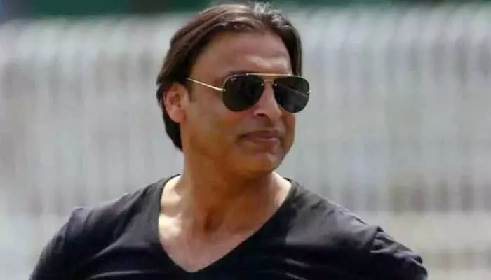 Shoaib Akhtar : పీసీబీ నిర్ణయాన్ని తప్పుబట్టిన షోయబ్ అక్తర్