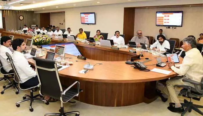 AP Cabinet Meeting: నేడు ఏపీ కేబినెట్ భేటీ.. ఆ అంశాలపైనే కీలక చర్చ!