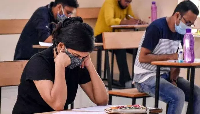 NET-TET Exams: ఒకే టైంలో నెట్, టెట్ పరీక్షలు.. ఆందోళనలో అభ్యర్థులు..!