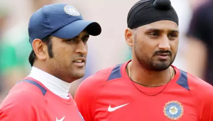 Harbhajan Singh : పదేళ్లుగా ధోనీతో మాటల్లేవు.. : ‌హర్భజన్ సింగ్