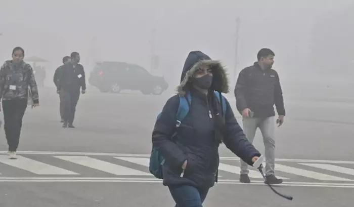 Delhi Air Quality: వరుసగా రెండోరోజు ఢిల్లీలో క్షీణించిన గాలి నాణ్యత