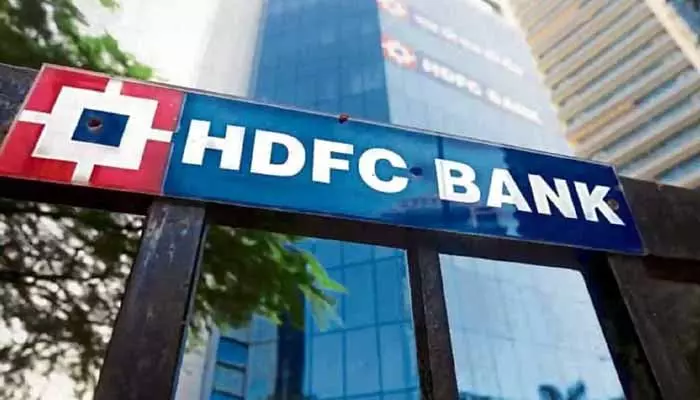 HDFC Bank: హెచ్‌డీఎఫ్‌సీ బ్యాంకుకు సెబీ బిగ్ షాక్.. వారంలో రెండోసారి వార్నింగ్.!