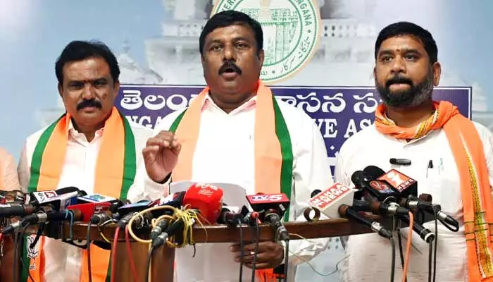 BJP: తెలంగాణ ఆత్మగౌరవాన్ని ఢీల్లీలో తాకట్టు పెట్టారు.. బీజేఎల్పీ నేత ఏలేటి