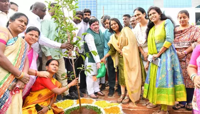 హైదరాబాద్‌ను కాలుష్యం నుండి రక్షించే బాధ్యతను తీసుకోవాలి :  మంత్రి పొన్నం