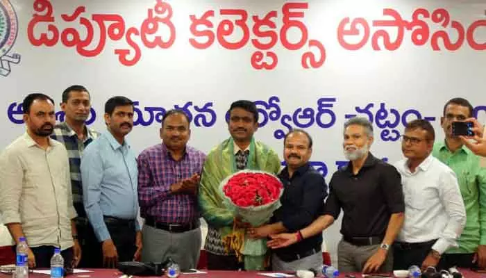 భూ ప‌రిపాల‌న‌లో సువ‌ర్ణాధ్యాయం ఆర్వోఆర్ చ‌ట్టం