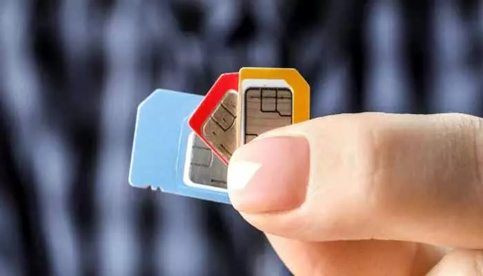 Sim Cards: మీ ఆధార్ కార్డుపై ఎన్ని సిమ్ కార్డులు ఉన్నాయో తెలుసా? ఇలా చెక్ చేసుకోండి