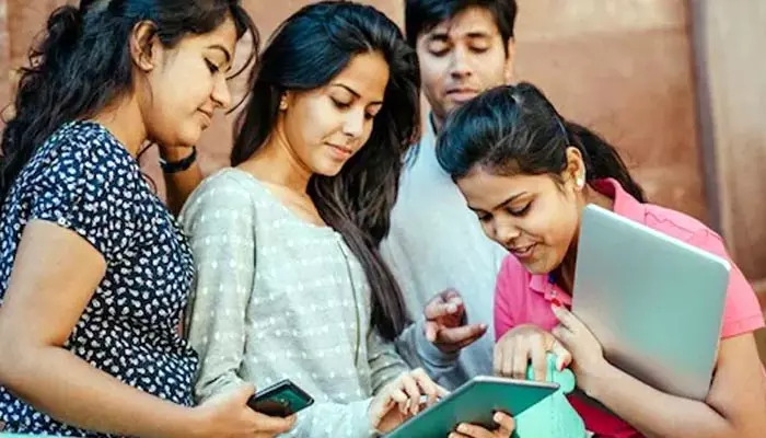 JEE- Advanced: విద్యార్థులకు బిగ్ అలర్ట్.. జేఈఈ-అడ్వాన్సుడ్ ఎగ్జామ్ షెడ్యూల్, సిలబస్ విడుదల..!