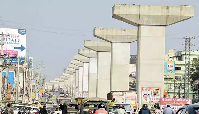 Uppal- Narapalli Fly Over: ఉప్పల్- నారపల్లి ఎలివేటెడ్ కారిడార్ పనులకు మోక్షం