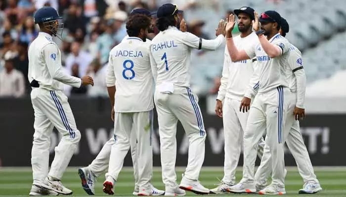 IND Vs AUS: బాక్సింగ్ డే టెస్ట్‌లో ఆస్ట్రేలియా ఆలౌట్.. ఆదిలోనే భారత్‌కు ఎదురుదెబ్బ