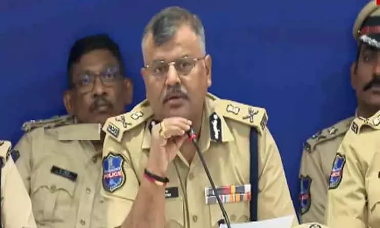 Telangana DGP : పోలీసుల ఆత్మహత్యలపై డీజీపీ జితేందర్ కీలక వ్యాఖ్యలు