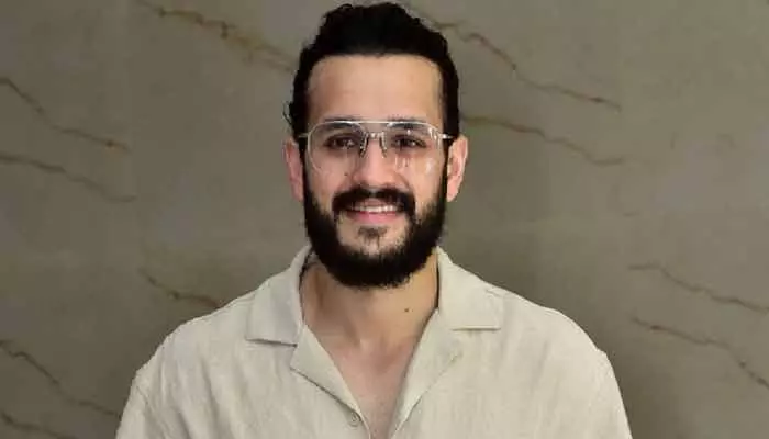 Akkineni Akhil: బిగ్గెస్ట్ బ్లాక్ బస్టర్ లోడింగ్.. హైప్ పెంచుతున్న అక్కినేని అఖిల్ ట్వీట్