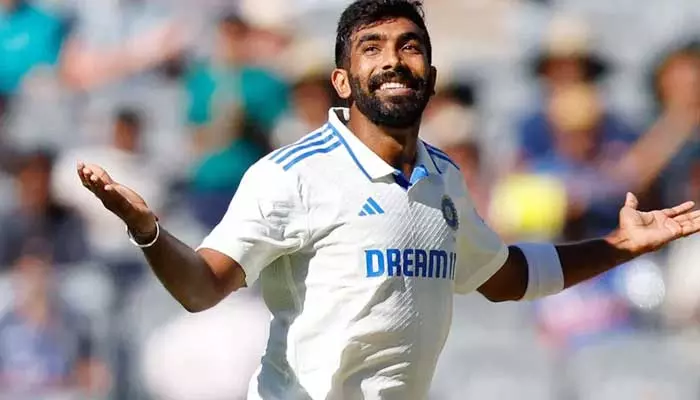 Bumrah : తొలి భారత బౌలర్‌గా.. బుమ్రా మరో అరుదైన రికార్డు