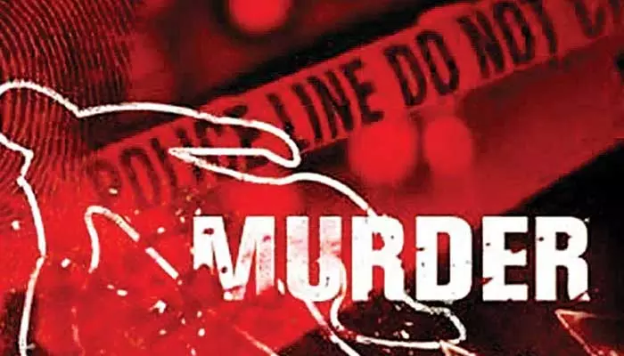 Murder : ప్రైవేట్ వీడియోలతో గర్ల్ ఫ్రెండ్‌కి బెదిరింపులు.. స్నేహితుడిని కడతేర్చిన మైనర్