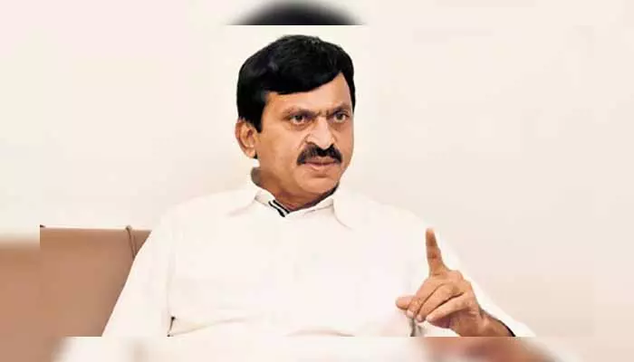 Minister Ponguleti: రిజిస్ట్రేషన్ శాఖలో అవినీతి తీరు సిగ్గుచేటు.. మంత్రి పొంగులేటి ఫైర్