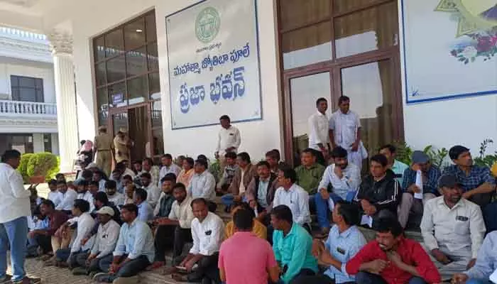 DSC Candidates : ప్రజా భవన్‌లో డీఎస్సీ అభ్యర్థుల ఆందోళన