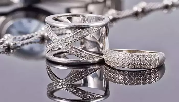 Silver Hallmarking: త్వరలో వెండి ఆభరణాలకూ తప్పనిసరి హాల్‌మార్కింగ్