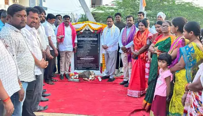 పట్టణంలోని ప్రతి వార్డును అభివృద్ధి పరుస్తాం