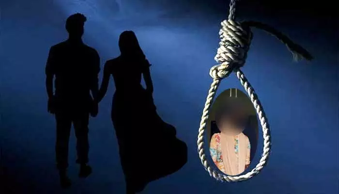 Lovers Suicide: హరిత హోటల్‌లో ప్రేమ జంట ఆత్మహత్య